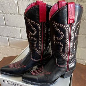 Frye Boots 6 Black Cowboy Red Studded Leather Womens Western Daisy Duke 77780